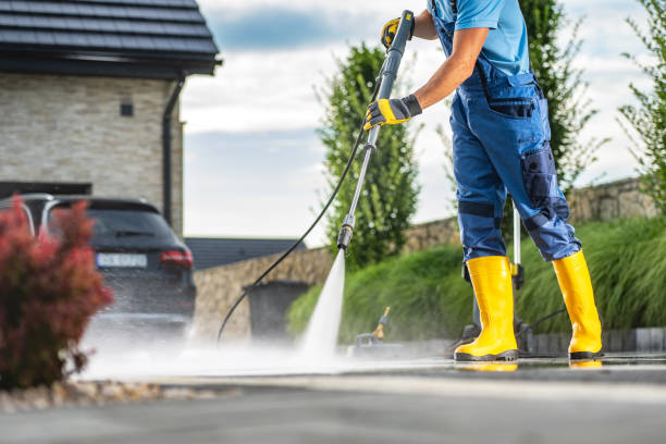 Professional Pressure Washing Services in Ferron, UT